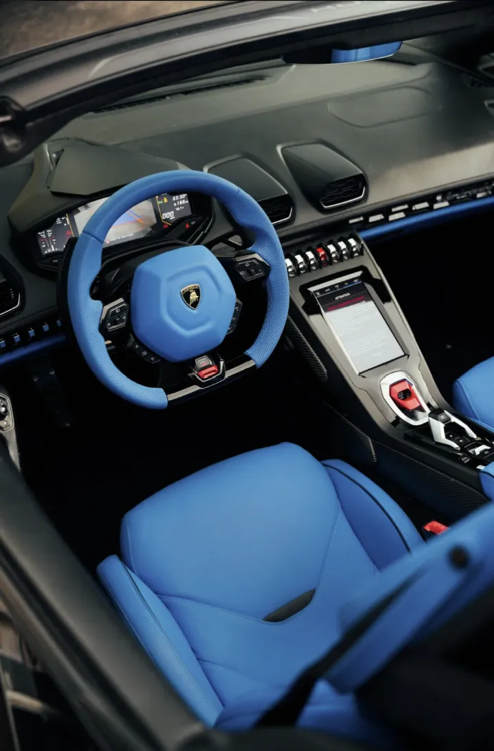 Lamborghini Huracán — Cobalt Blue Interior