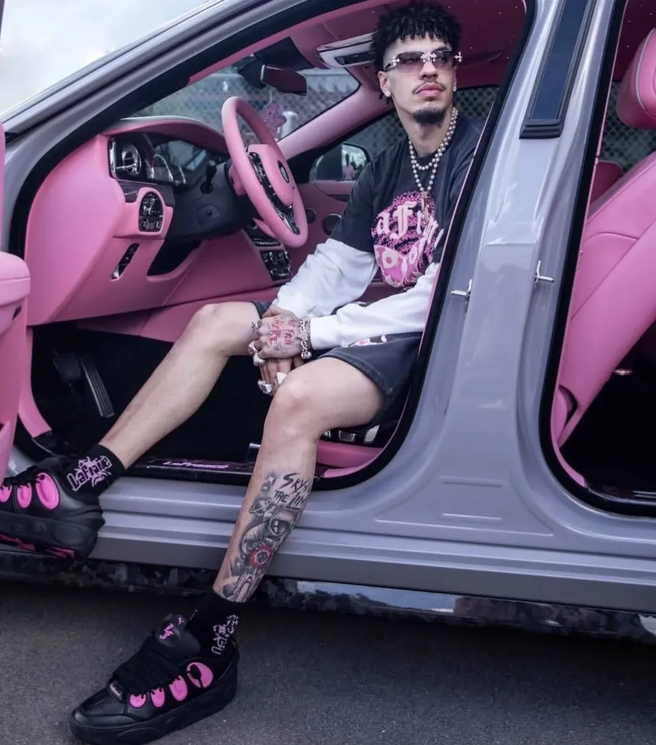 Custom Build — Pink Interior