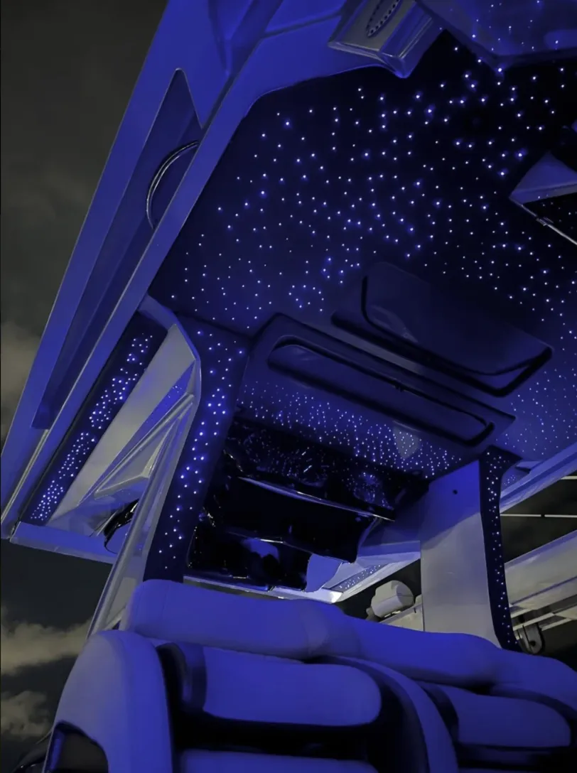 Boat Hardtop — Blue Starlight