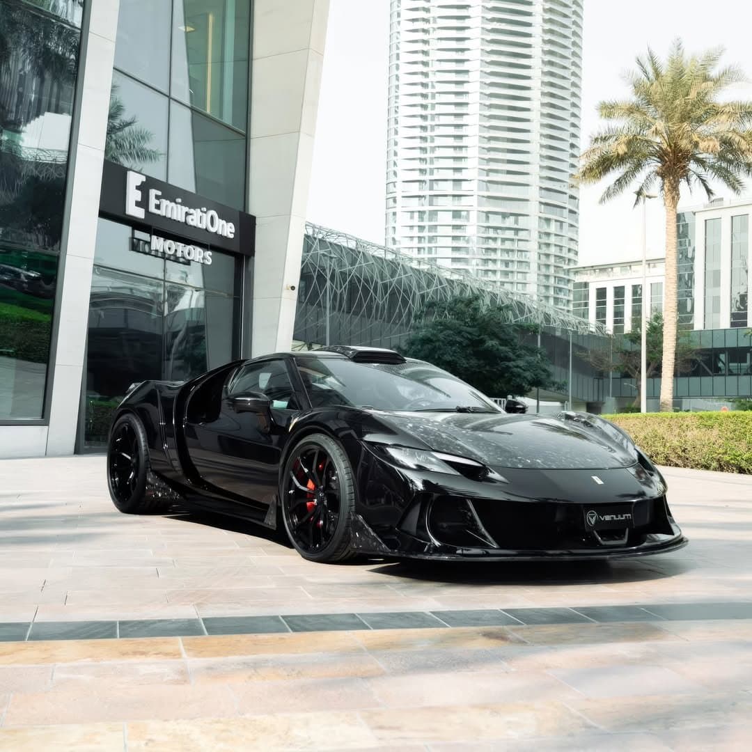 Black Ferrari 296 GTB with Venuum body kit, photographed in Dubai (09)