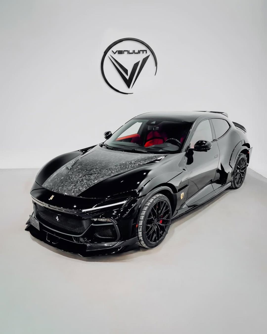 Black Ferrari Purosangue with Venuum body kit in the studio (17)