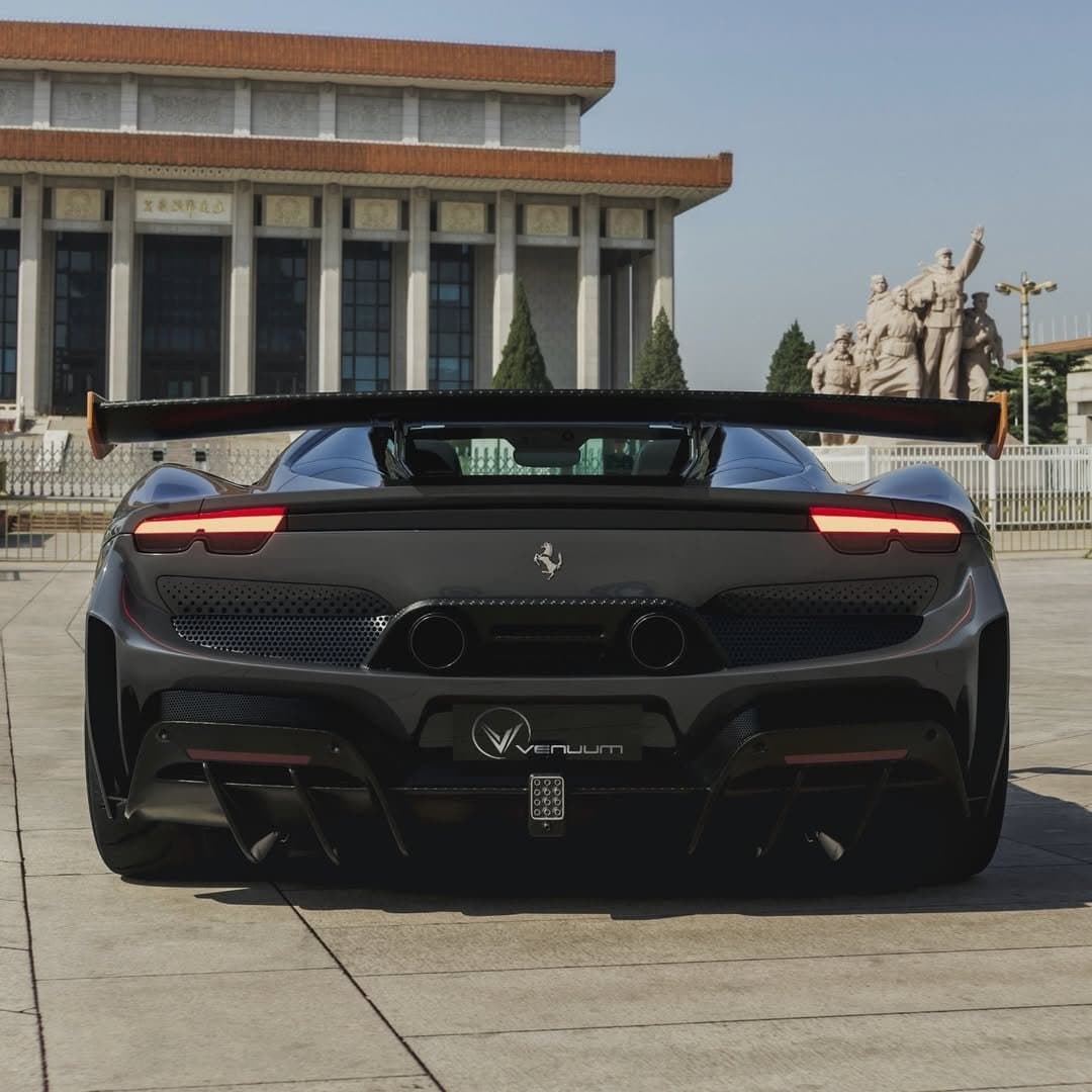Black Ferrari with Venuum body kit, photographed near Tiananmen Square (29)