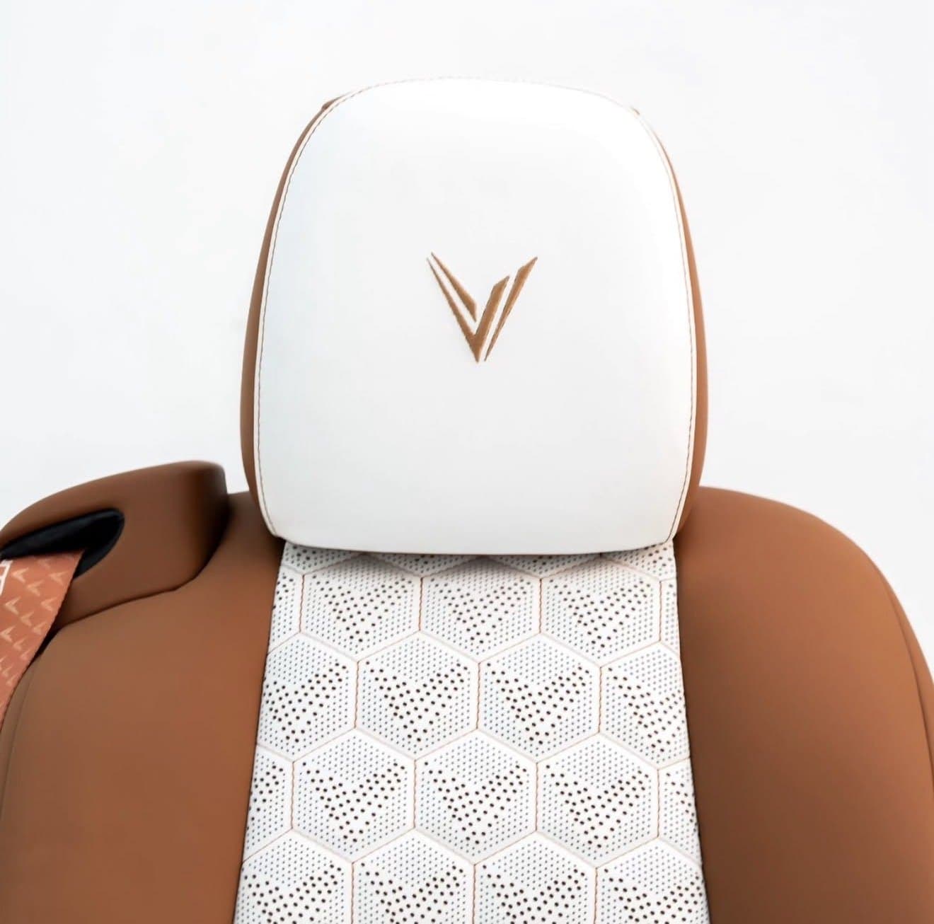 Bespoke Venuum interior detail with hexagonal perforation (07)